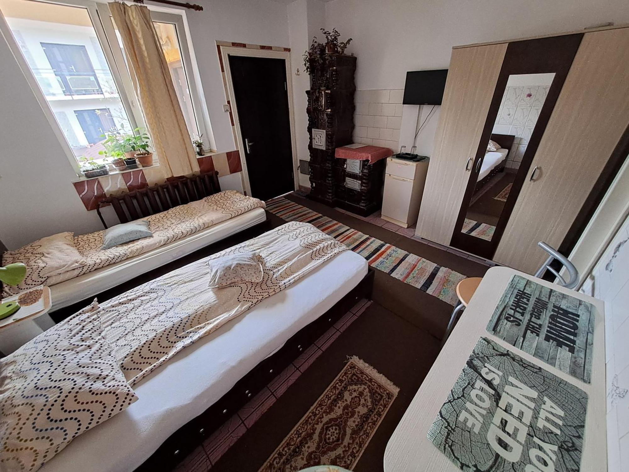 Casa Marvik Daire Oradea Oda fotoğraf